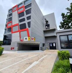 Upper Changi Road North (D17), Shop House #453471041
